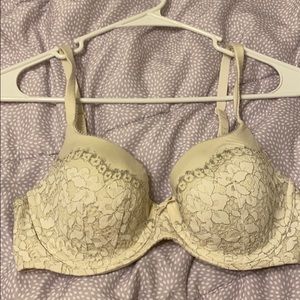 Victoria’s Secret bra